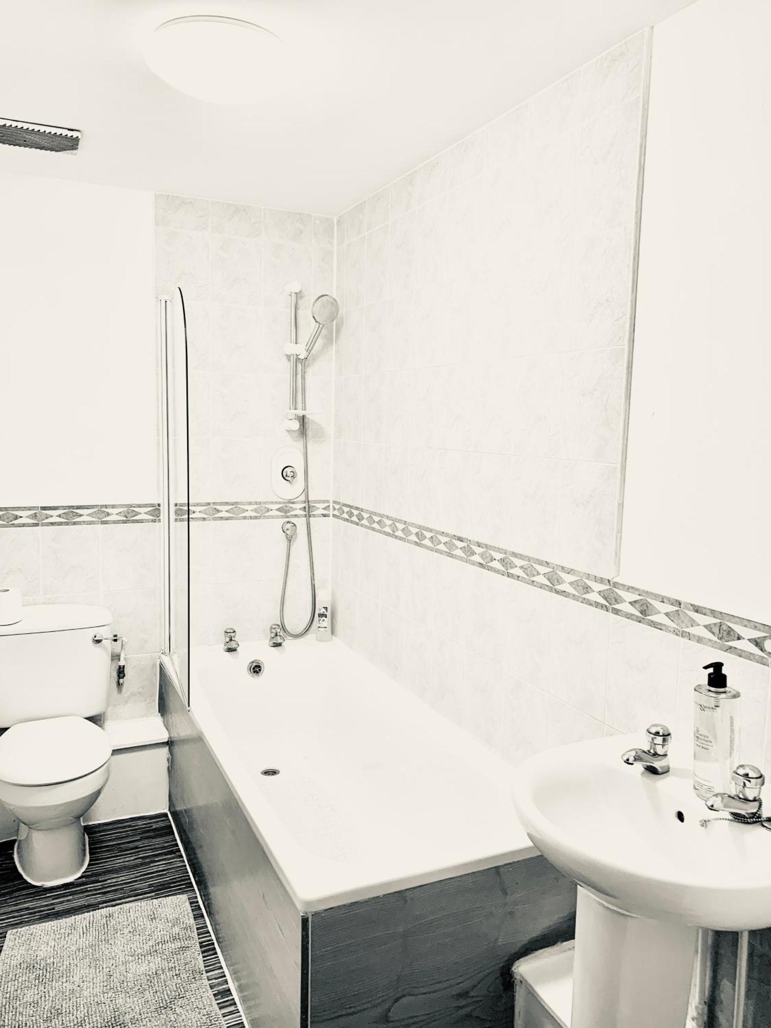 Tower Bridge London, 2 Bedrooms, Reception, Kitchen, Parking Exteriér fotografie